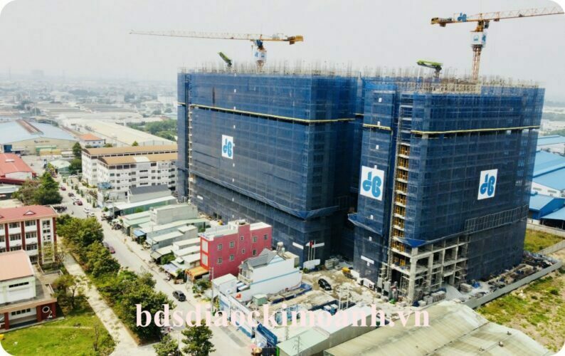 GIẢI MÃ SỨC HẤP DẪN CỦA LEGACY CENTRAL 1 giai ma suc hap dan cua legacy central 2