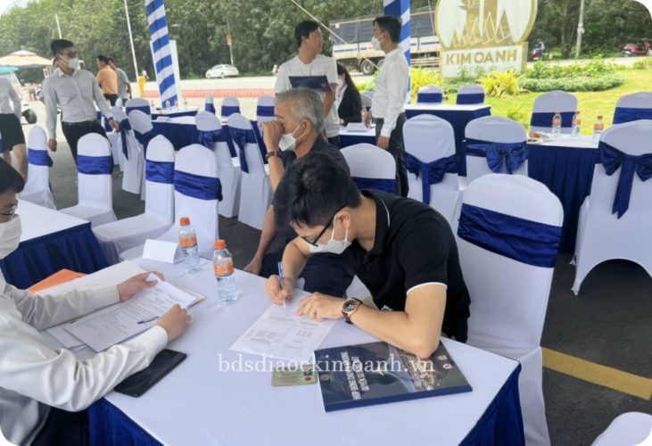 BÀN GIAO NỀN TẠI CENTURY CITY KIM OANH GROUP KHẲNG ĐỊNH UY TÍN 3 ban giao nen tai century city kim oanh group khang dinh uy tin 4