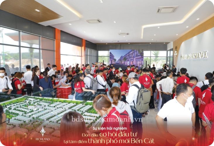 ben cat len thanh pho bds but pha richland residence huong loi 1