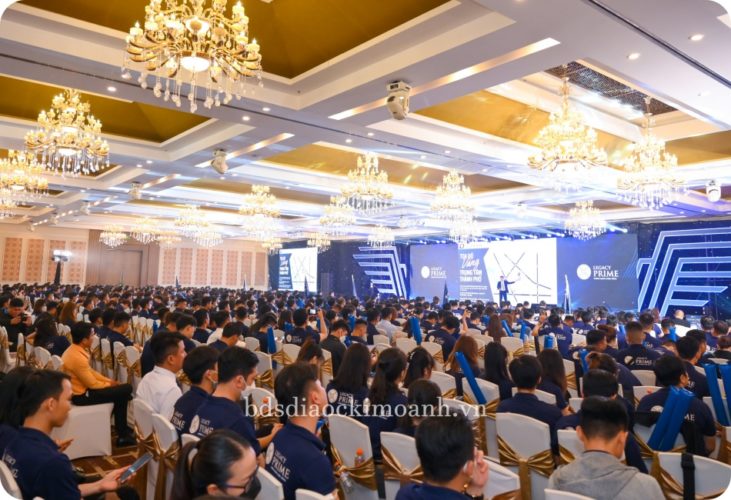 hon 1000 chien binh bung no tai le ra quan legacy prime 2