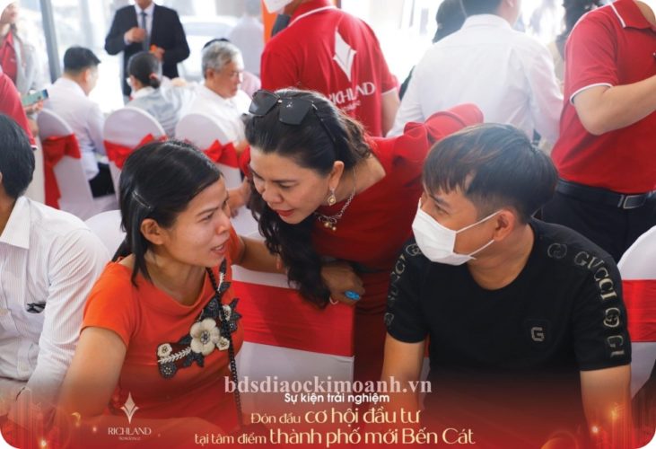 richland residence buc tranh soi dong tai bds ben cat 4