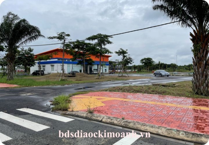 dat nen nhon trach san sang vao thoi ky but toc 3