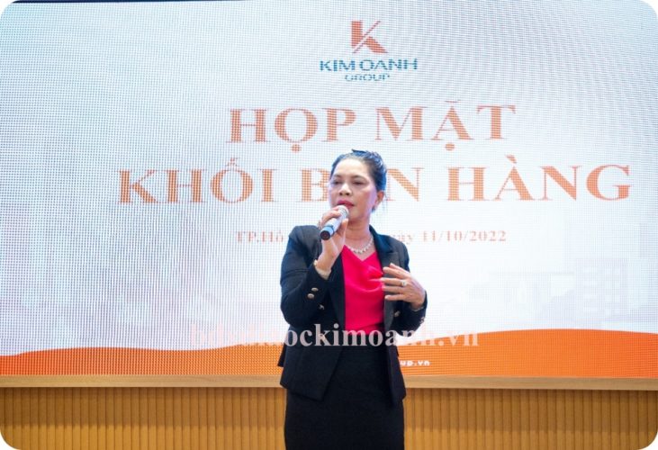 KIM OANH GROUP TRAO CHỨNG CHỈ HÀNH NGHỀ MÔI GIỚI BĐS CHO CẤP QUẢN LÍ 8 kim oanh group trao chung chi hanh nghe moi gioi bds cho cap quan li 4