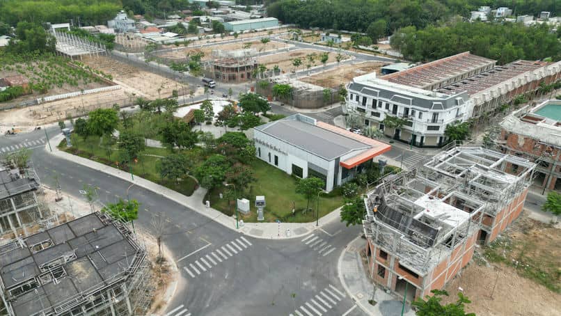 DJI 0520tien do richland residence thang5